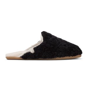 Hale Mule  -  Lava Rock / Tapa